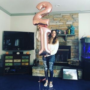 Meet your Posher, Emily